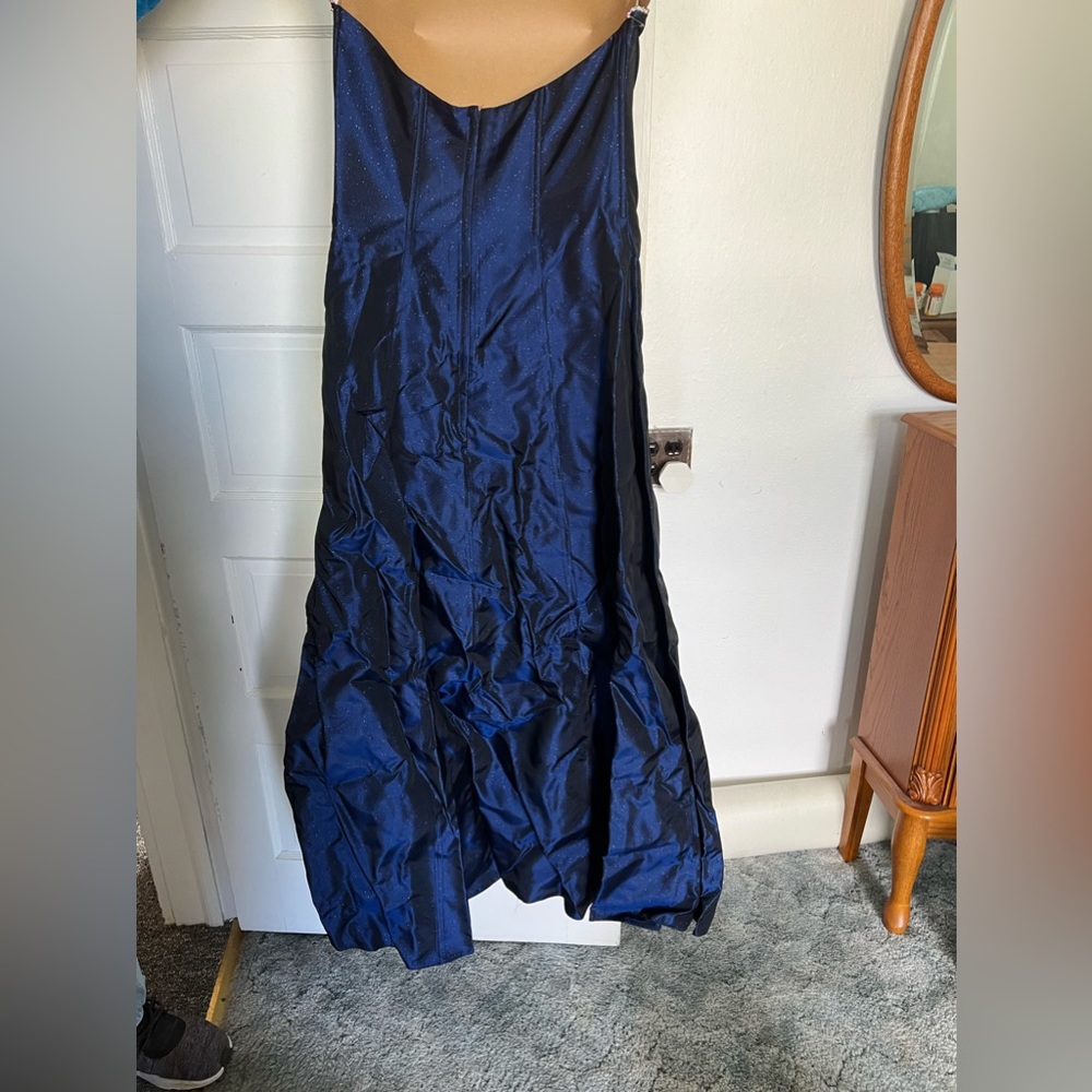 Prom Dress - Picture 4 of 4